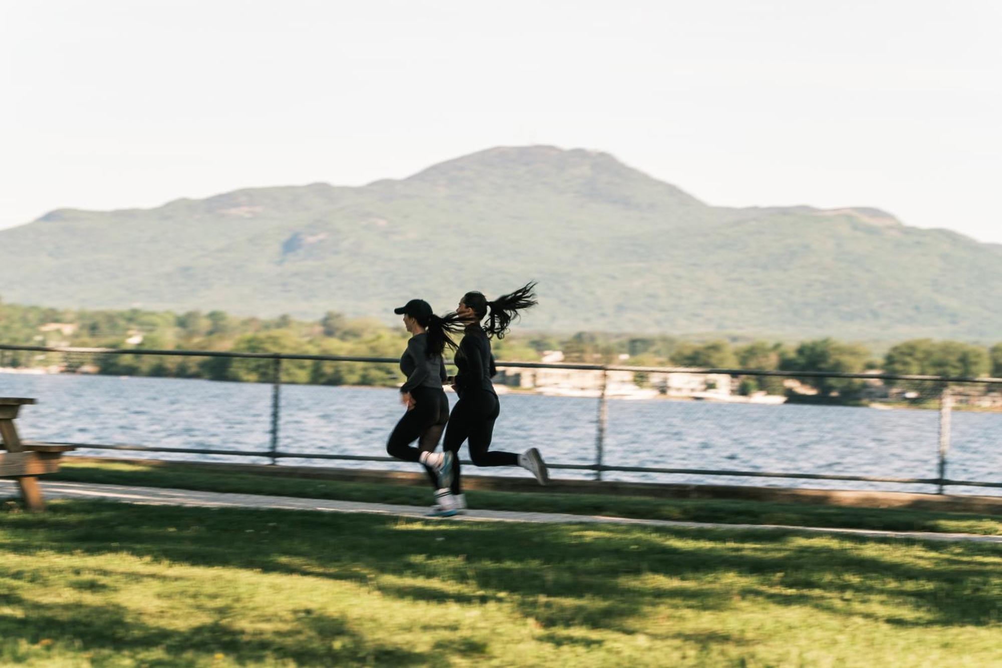 Hotel - Experience - Quartier Des Marinas Magog ภายนอก รูปภาพ